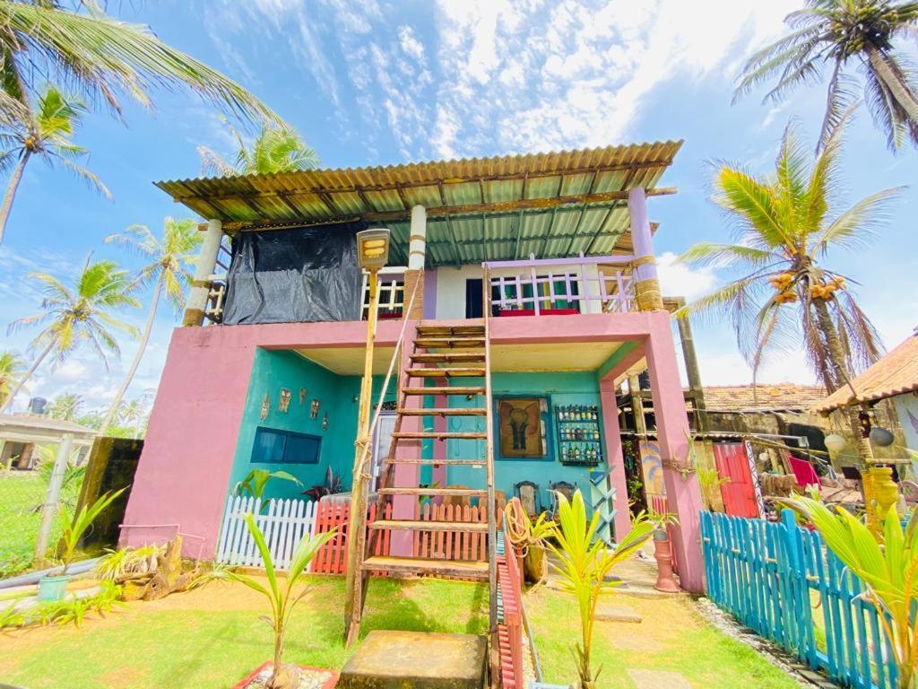Ramya Ru Beach Home กอลล์ ภายนอก รูปภาพ