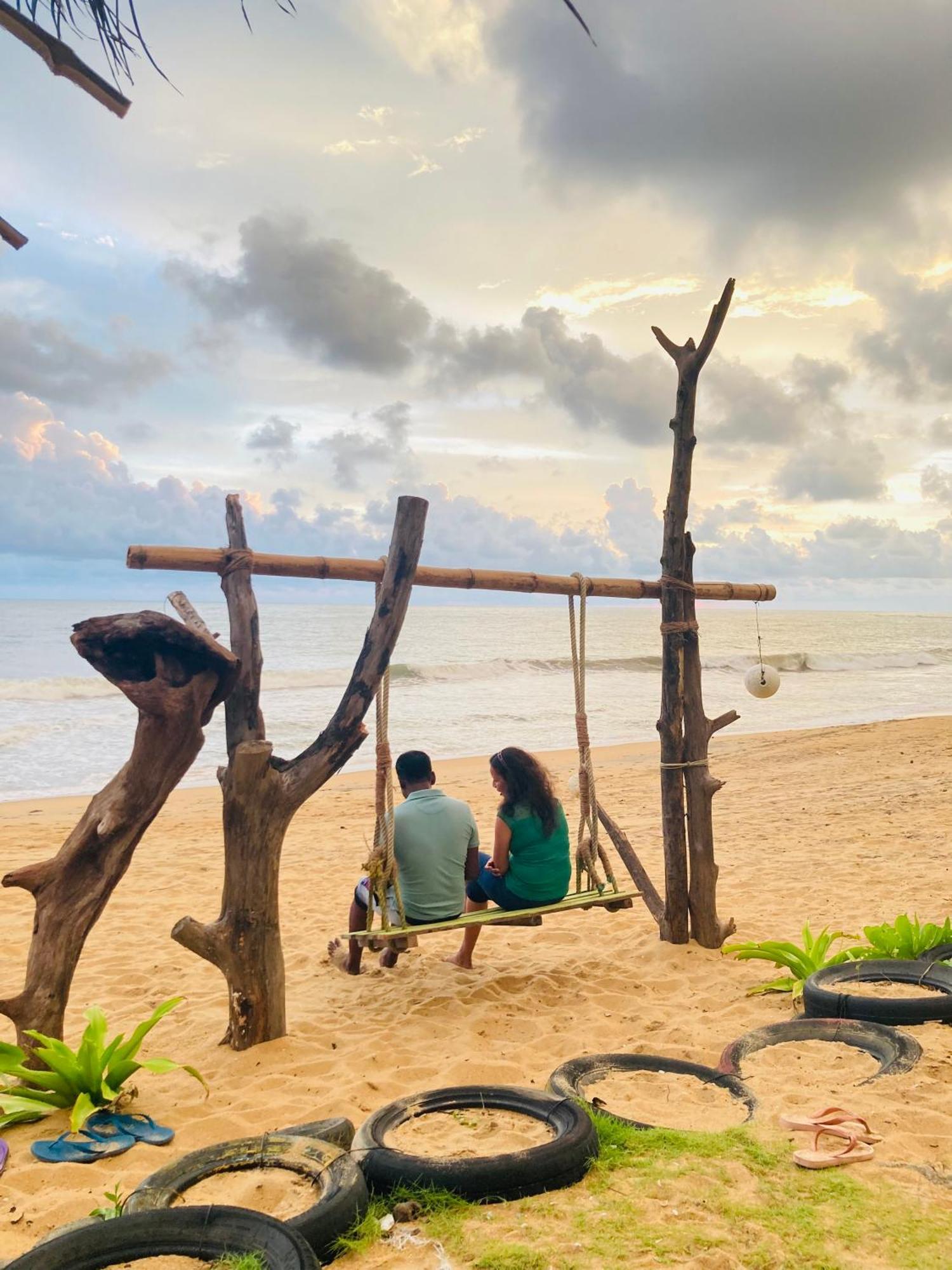 Ramya Ru Beach Home กอลล์ ภายนอก รูปภาพ
