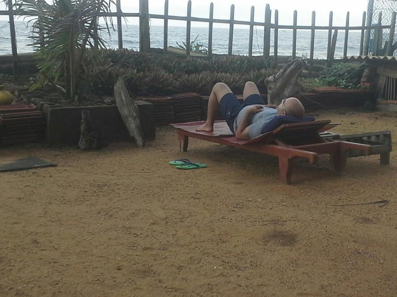 Ramya Ru Beach Home กอลล์ ภายนอก รูปภาพ