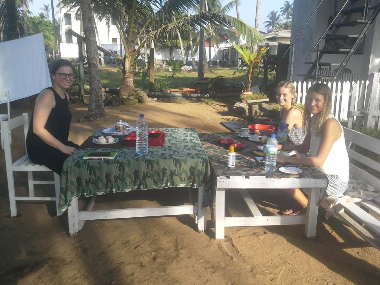 Ramya Ru Beach Home กอลล์ ภายนอก รูปภาพ